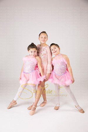 MondayJustDancegroups-6