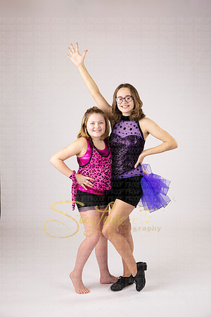 MondayJustDancegroups-1