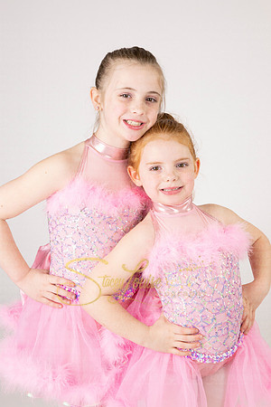 MondayJustDancegroups-21