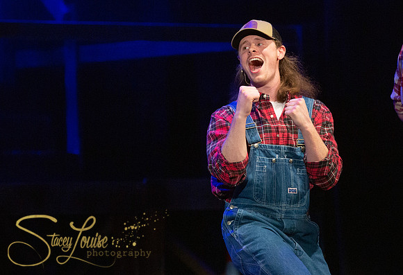 4-13-23SRFootlooseDressRehearsal-428